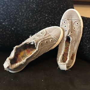 Blowfish canvas sneakers